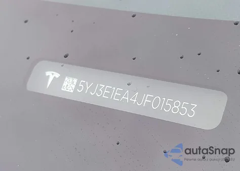 2018 Tesla Model 3 Long Range/Mid Range из США, поврежденный, VIN 5YJ3E1EA4JF015853